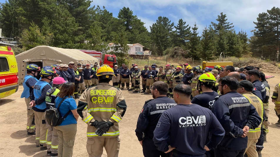 Se acredita con éxito el primer equipo Forestal del país perteneciente al Cuerpo de Bomberos de Valparaíso